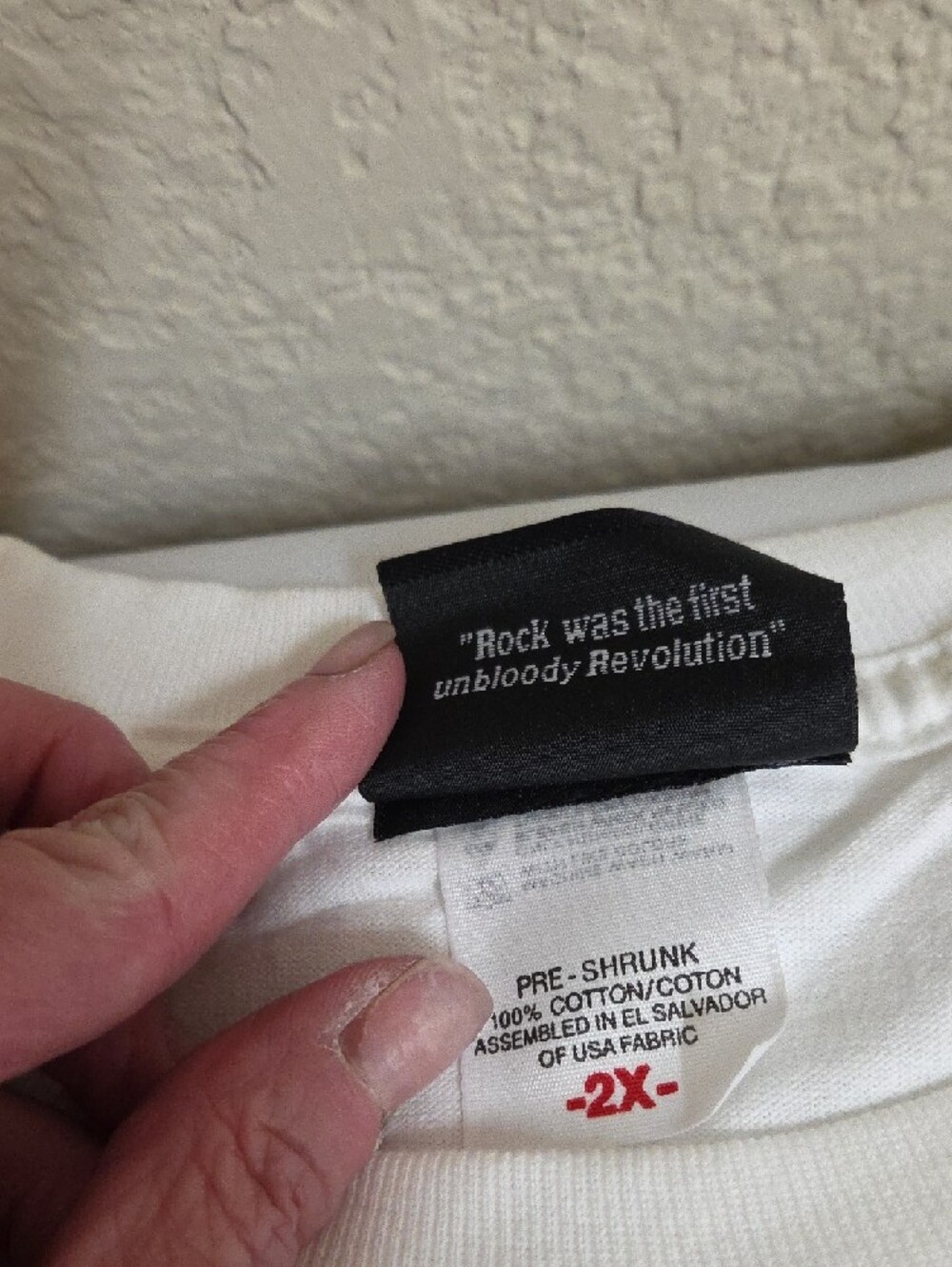 Fender White T-Shirt with Black Guitar Graphic - Picture 3 of 7